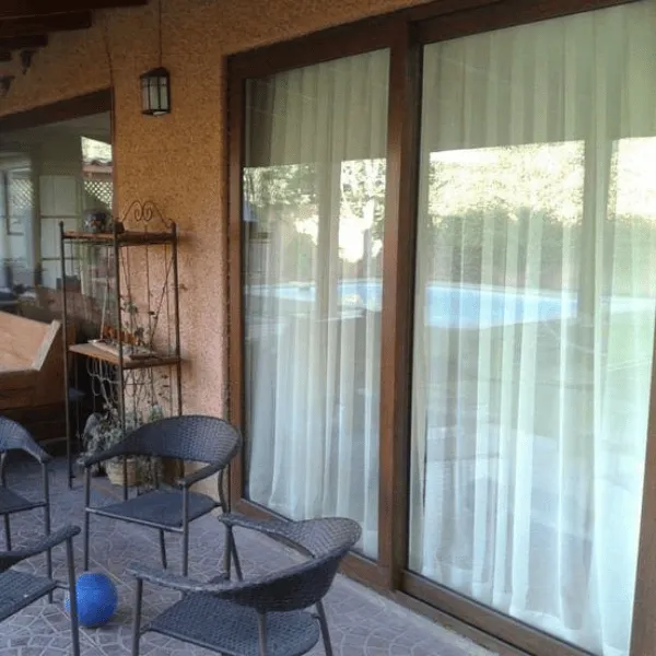 Ventana PVC Color Nogal