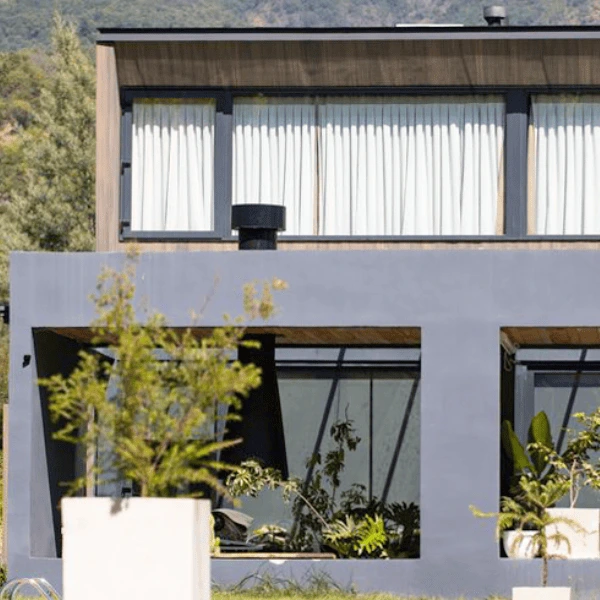 ventanas de PVC color gris antracita